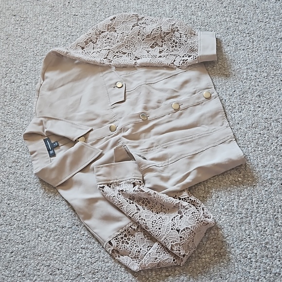 New INC International Concept  Floral Lace Arms Summer and Fall Blouse J… - Picture 5 of 10